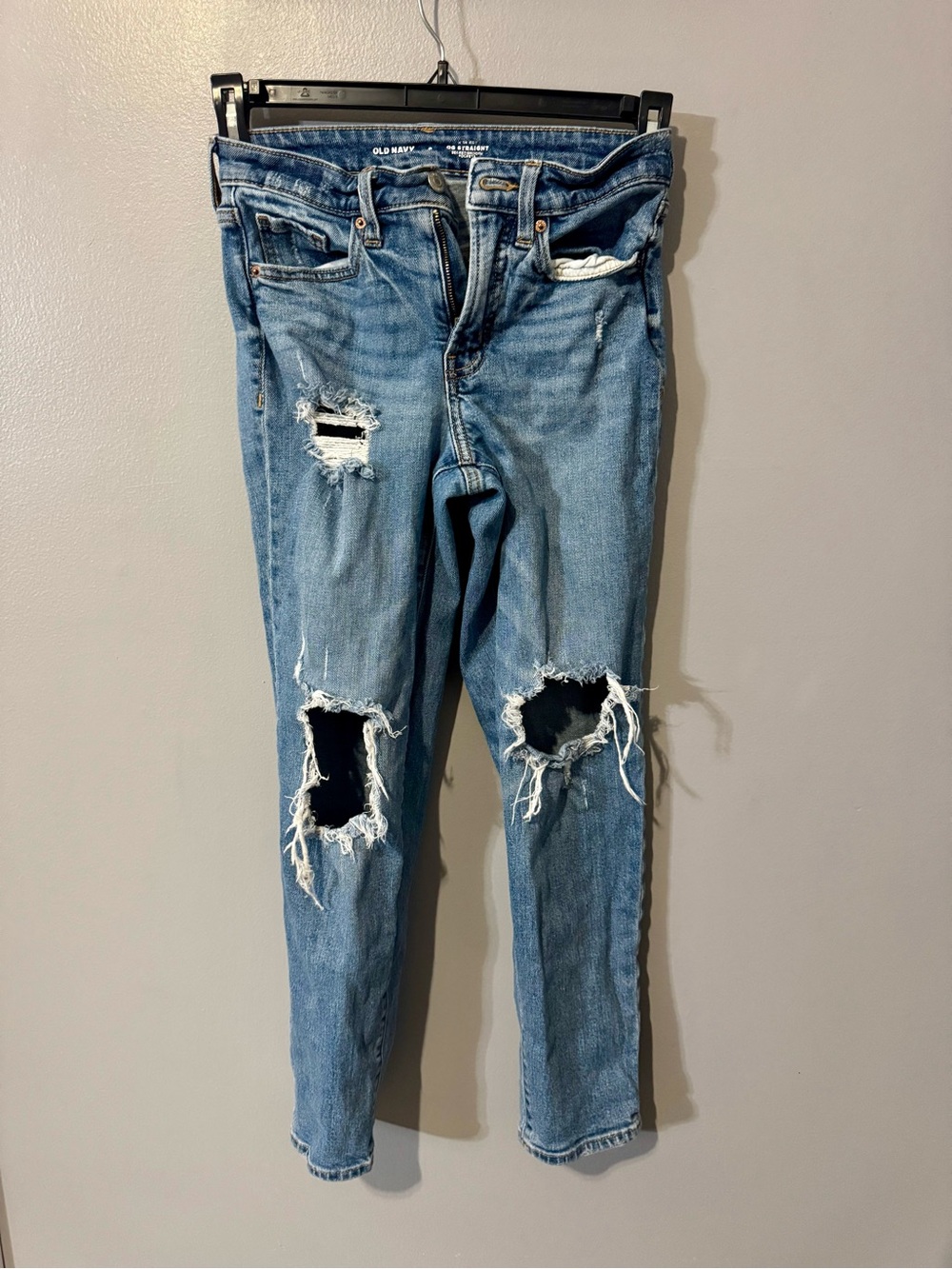 Old Navy Women's Light Blue Ripped Skinny Jeans